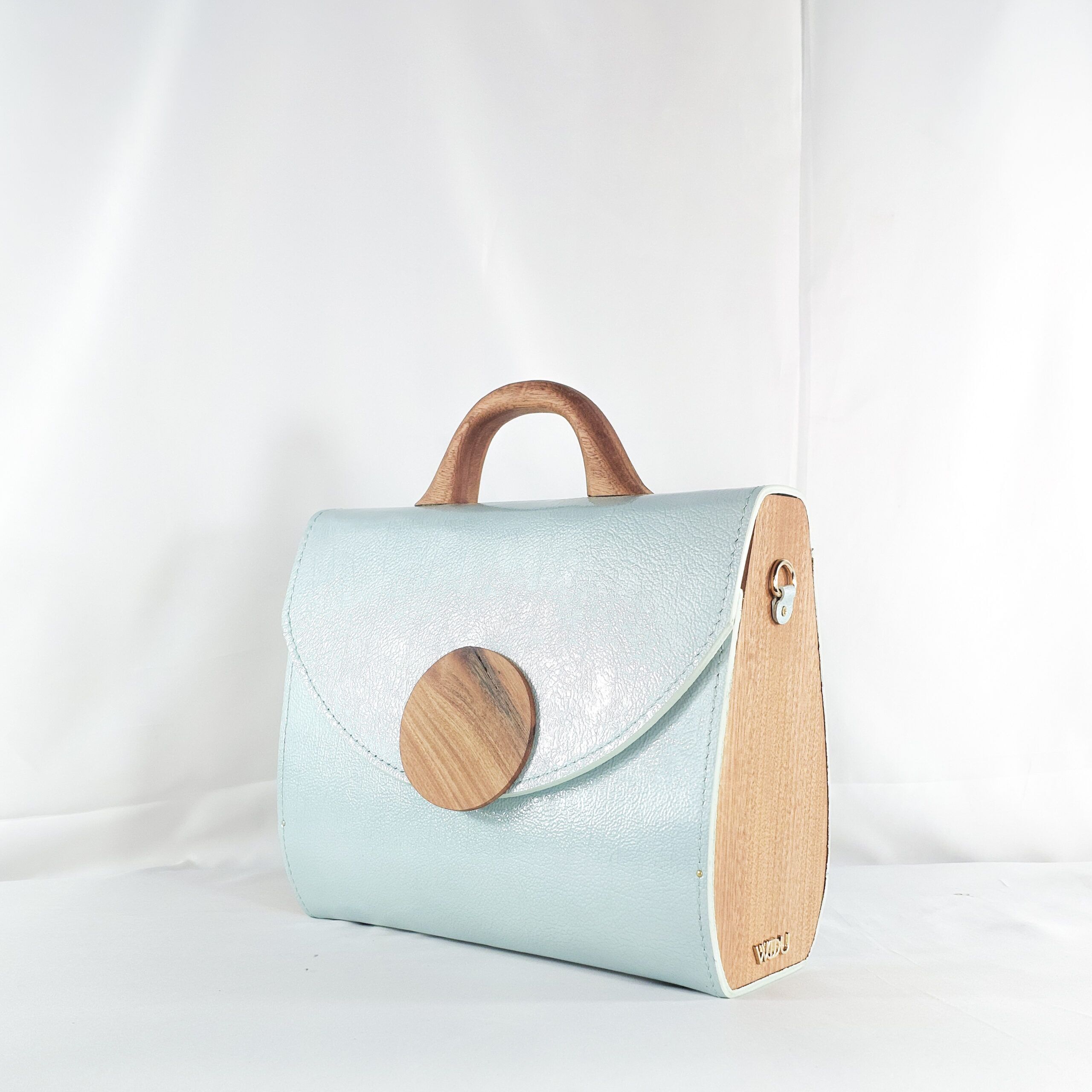 AFUA MAXI-CHIC TOP HANDLE BAG IN ICE BLUE - Image 2